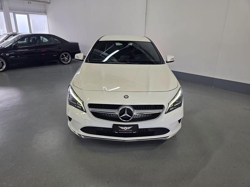 Gebraucht Mercedes CLA200 Urban 136 PS (100 kW) 2016