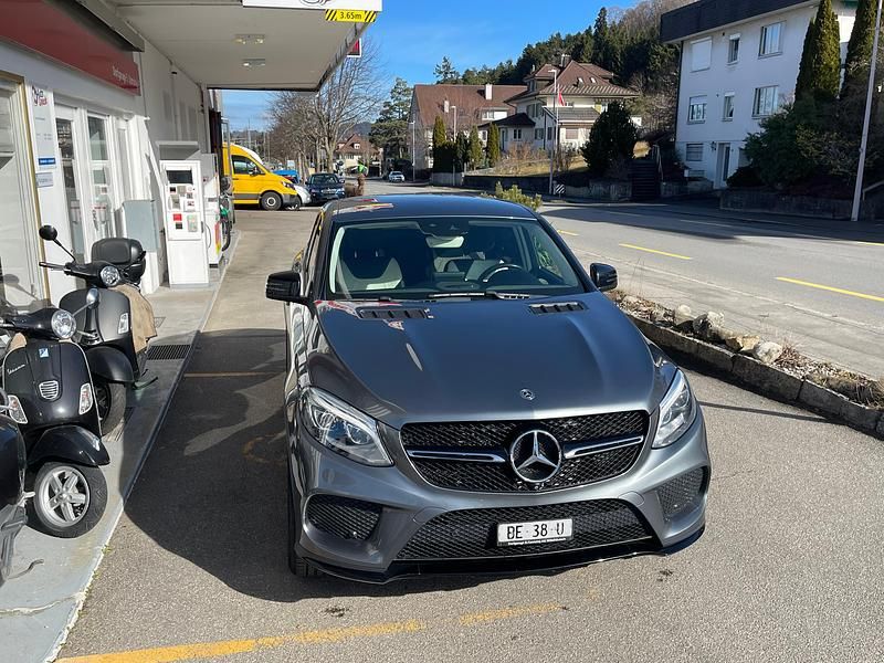 Gebraucht Mercedes GLE350 258 PS (189 kW) 2017 Coupé