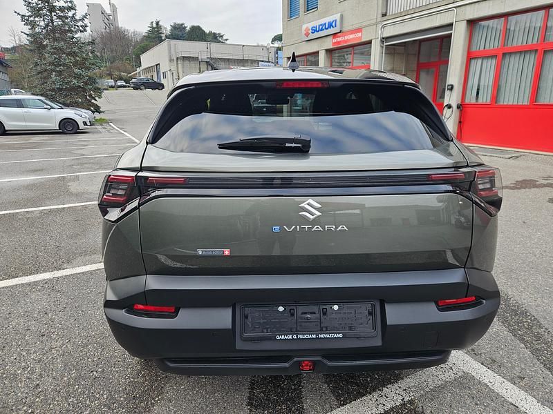 Neu Suzuki Vitara 135 kW (184 PS) 2025 Grün SUV