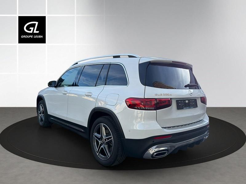 Gebraucht Mercedes GLB220 AMG line 190 PS (139 kW) 2022 SUV