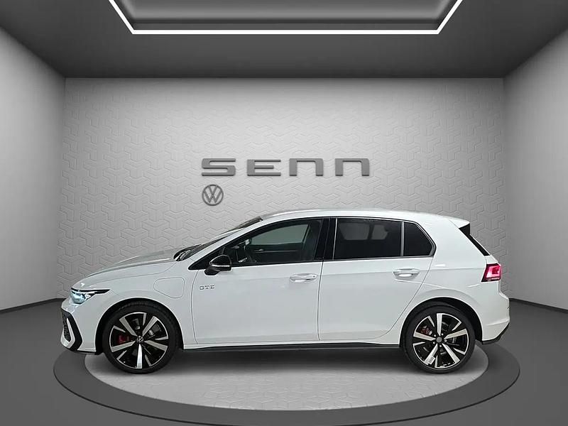Neu VW Golf VIII GTE 272 PS (200 kW) 2025 Weiss