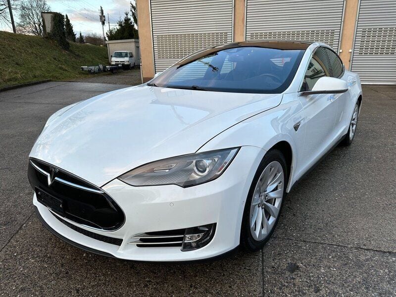 Gebraucht 2016 Tesla Model S Kleinwagen | CHF 17’900 (Superpreis) - Bild 1/4