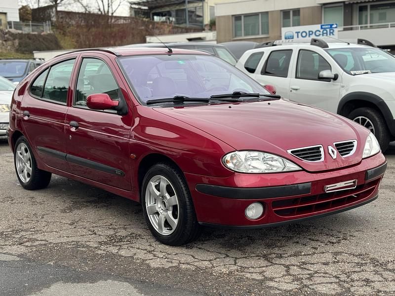 Gebraucht 2000 Renault Mégane | CHF 3’800 - Bild 1/4