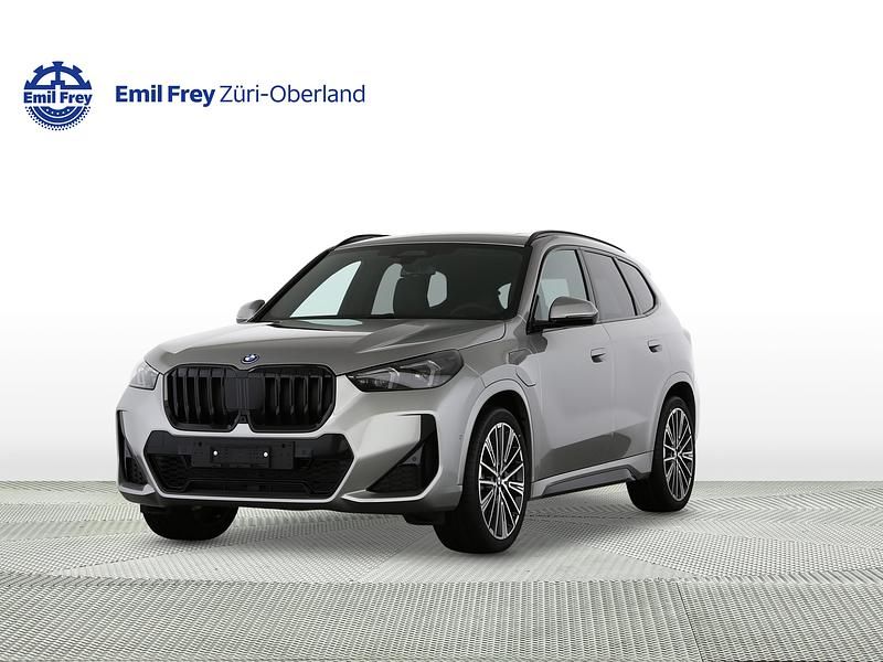 Silber Neu 2025 BMW X1 Comfort Edition SUV | CHF 72’160 (Superpreis) - Bild 1/4