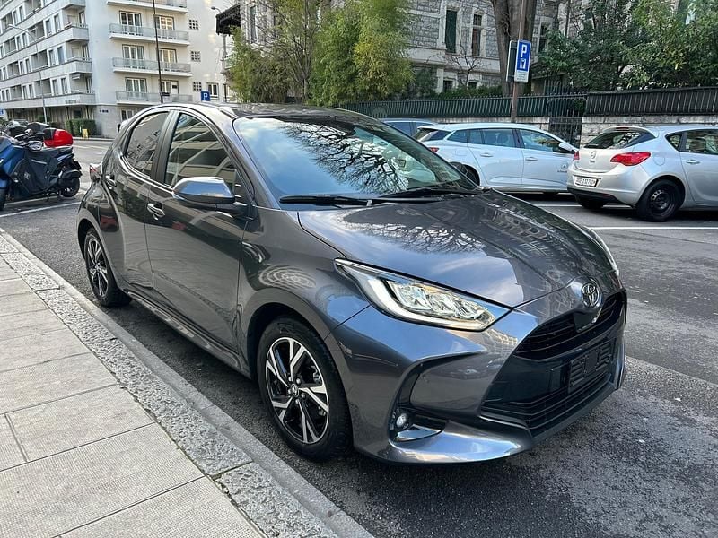 Gebraucht 2024 Toyota Yaris Hybrid Trend Kleinwagen | CHF 21’900 (Guter Preis) - Bild 1/4