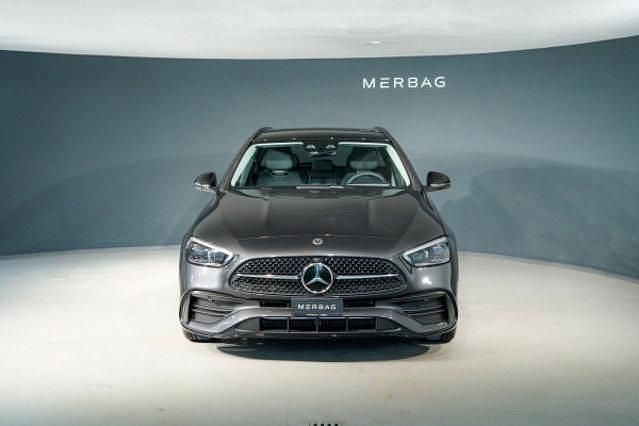 Gebraucht Mercedes C220 197 PS (144 kW) 2024 Grau Kombi