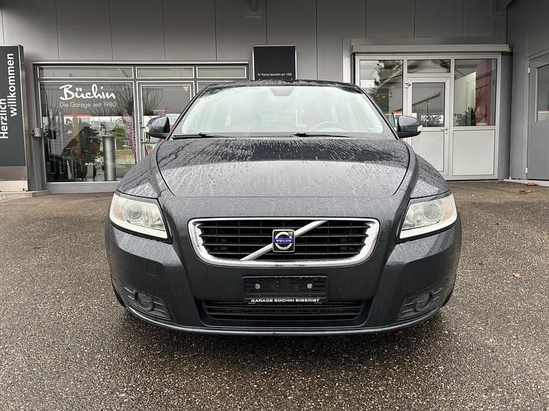 Gebraucht Volvo V50 Momentum 136 PS (100 kW) 2010 Kombi