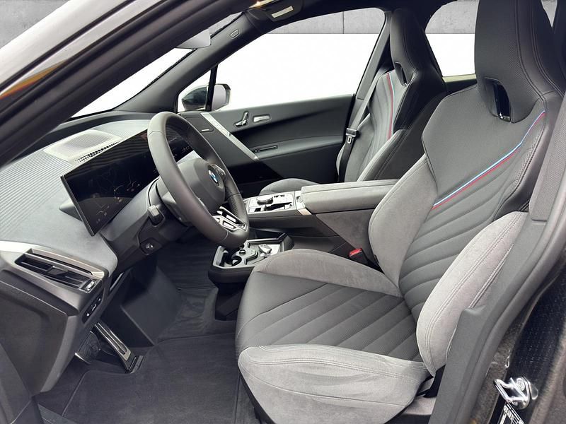 Gebraucht BMW iX M Sport 300 kW (408 PS) 2025 Schwarz SUV