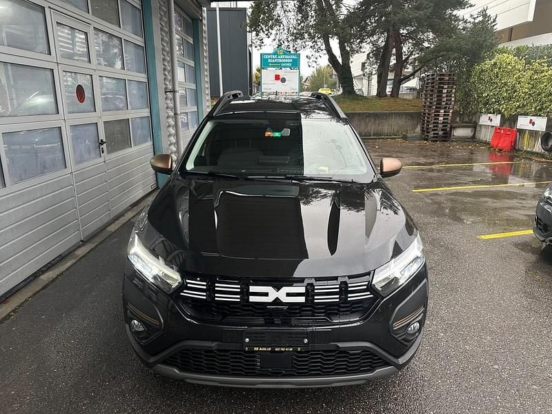 Gebraucht 2023 Dacia Jogger Extreme Van / Kleinbus | CHF 17’900 (Fairer Preis) - Bild 1/4