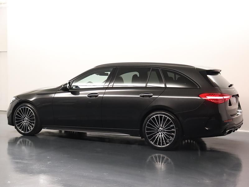 Neu Mercedes C220 AMG line 220 PS (161 kW) 2025 Grau Kombi