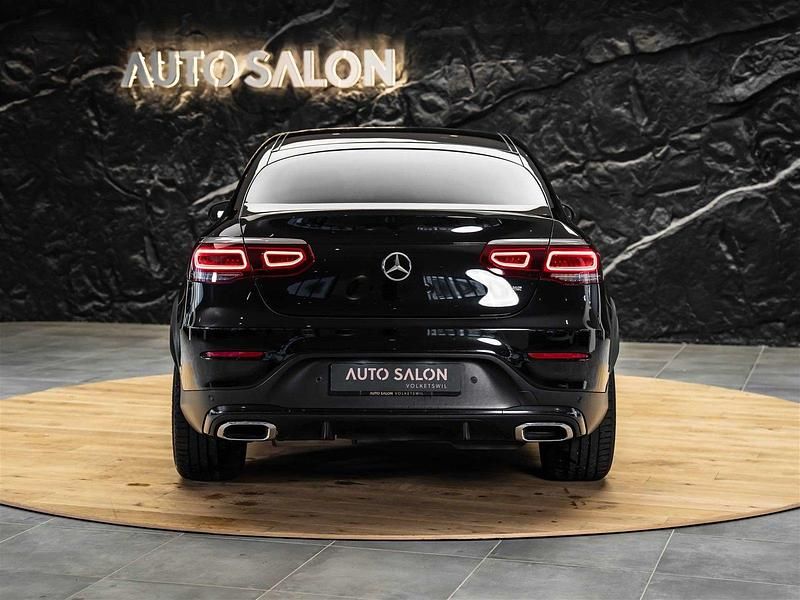 Gebraucht Mercedes GLC300 AMG line 245 PS (180 kW) 2019 Coupé