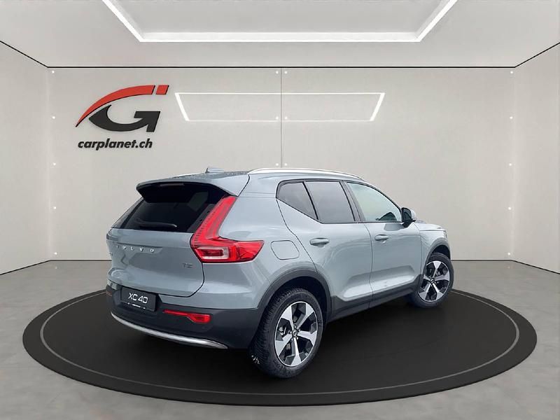 Gebraucht Volvo XC40 129 PS (94 kW) 2024 SUV