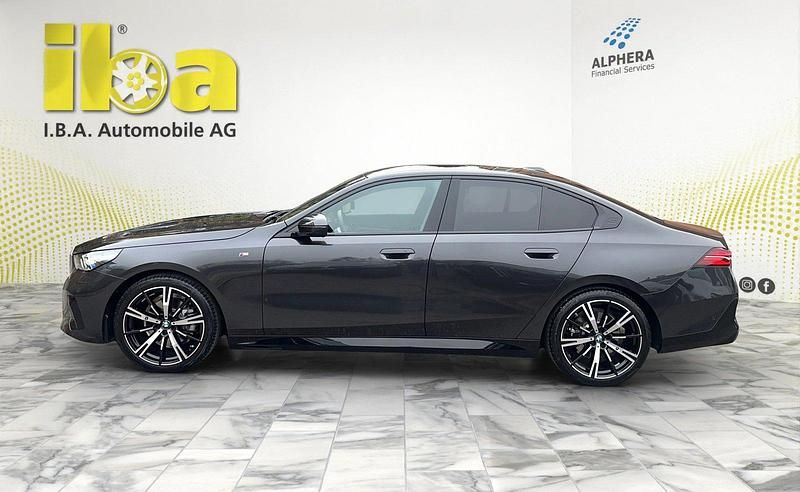 Gebraucht BMW 520 M Sport 197 PS (144 kW) 2024 Limousine