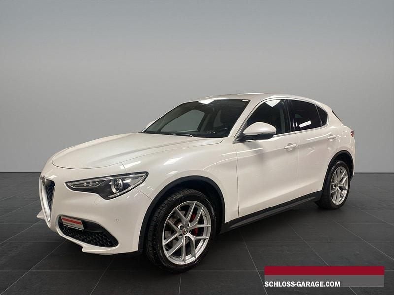 Gebraucht Alfa Romeo Stelvio Super 280 PS (205 kW) 2018 Weiss SUV