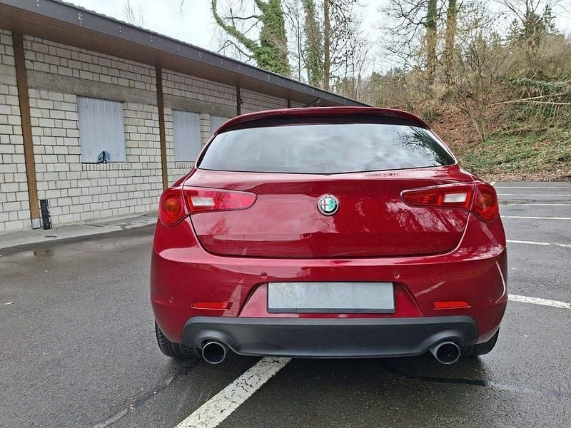 Gebraucht Alfa Romeo Giulietta Quadrifoglio Verde 235 PS (172 kW) 2011 Kleinwagen