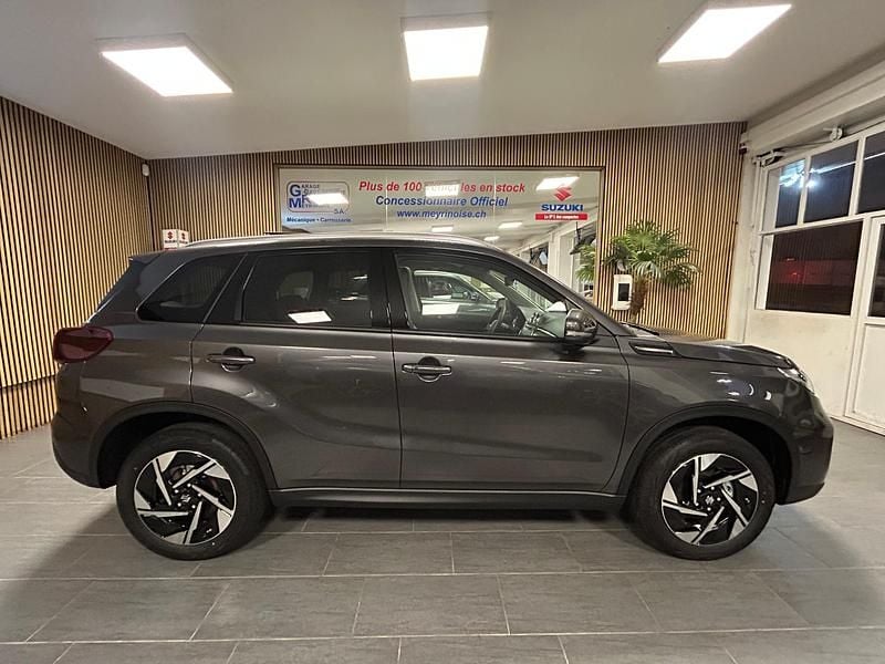 Neu Suzuki Vitara 110 PS (80 kW) 2025 Anthrazit SUV