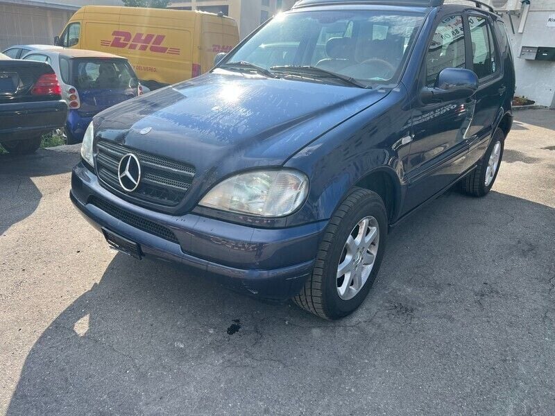 Gebraucht Mercedes ML320 218 PS (160 kW) 2001 SUV