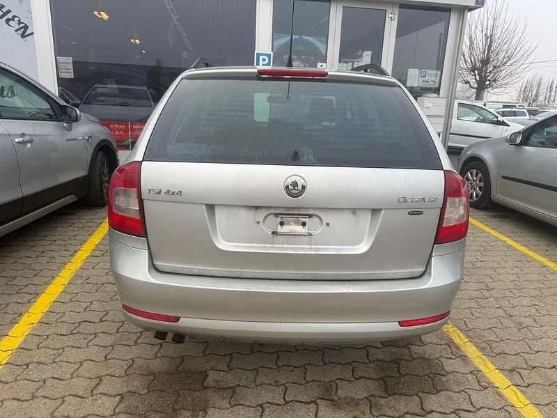 Gebraucht Skoda Octavia Adventure 160 PS (117 kW) 2010 Kombi