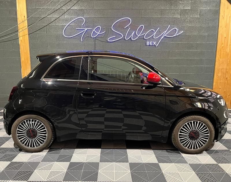 Gebraucht Fiat 500e Red 87 kW (119 PS) 2023