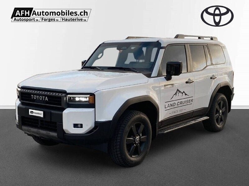 Weiss Gebraucht 2024 Toyota Land Cruiser Style SUV | CHF 86’720 - Bild 1/4