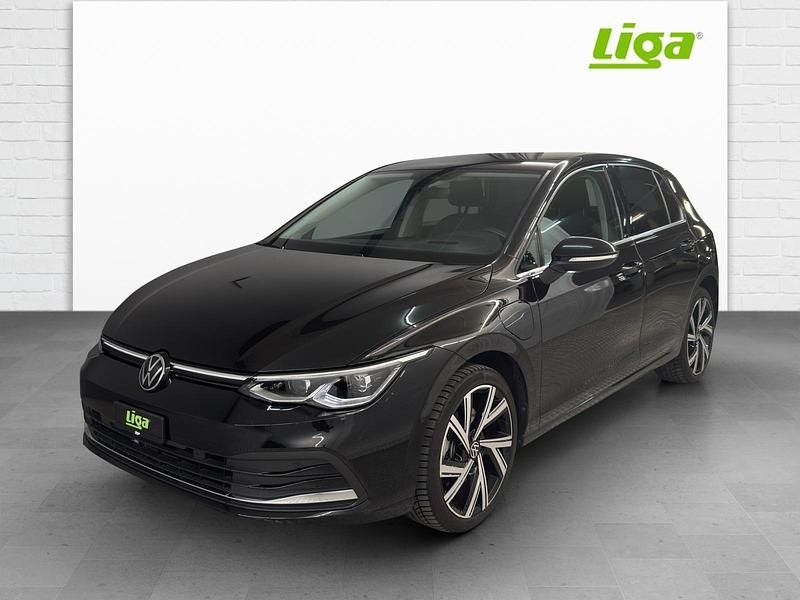 Gebraucht VW Golf VIII Style 204 PS (150 kW) 2022 Limousine