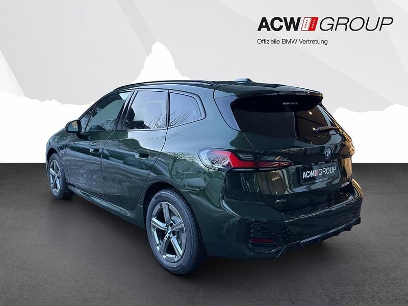 Gebraucht BMW 225 Active Tourer Shadowline 245 PS (180 kW) 2025 Van / Kleinbus