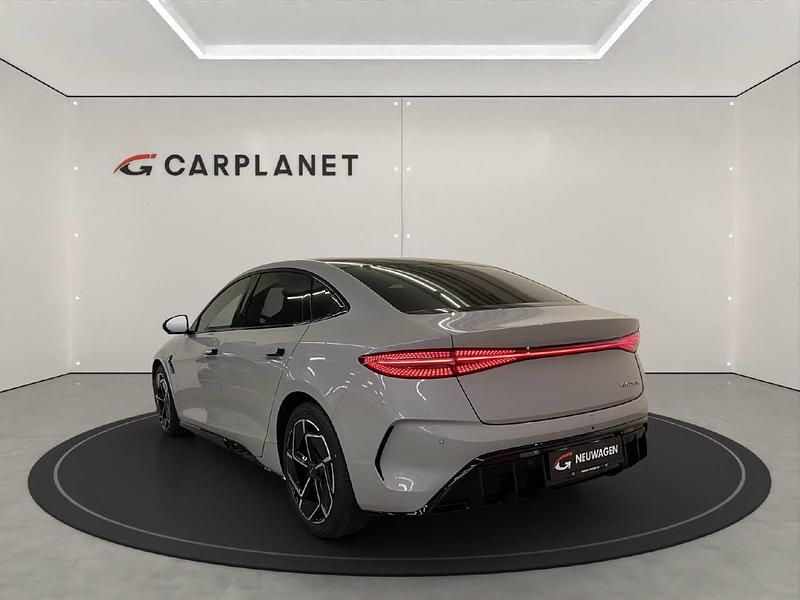 Neu BYD Seal Design 230 kW (313 PS) 2025 Grau Limousine