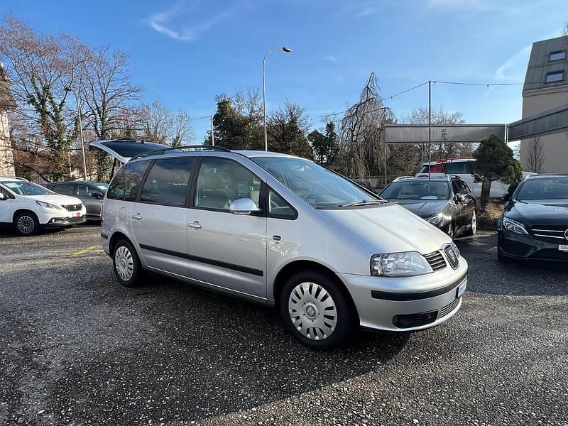 Gebraucht 2010 Seat Alhambra Ecomotive Van / Kleinbus | CHF 2’900 - Bild 1/4