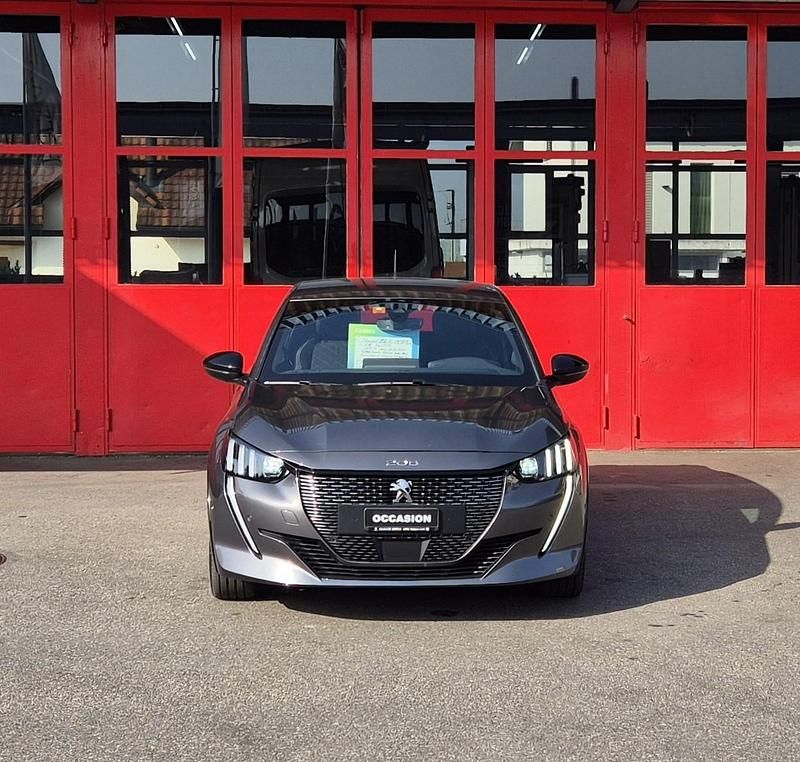 Gebraucht 2021 Peugeot 208 GT Kleinwagen | CHF 19’900 (Etwas zu teuer) - Bild 1/4