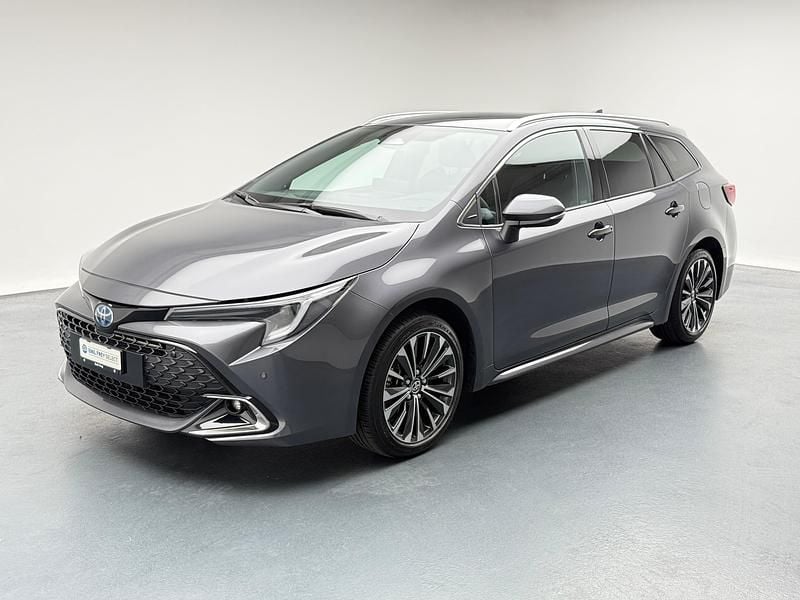 Gebraucht Toyota Corolla Trend 196 PS (144 kW) 2024 Grau Kombi