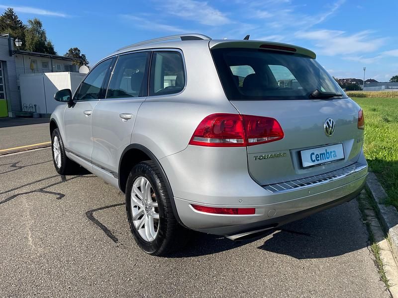 Gebraucht VW Touareg 333 PS (244 kW) 2011 SUV