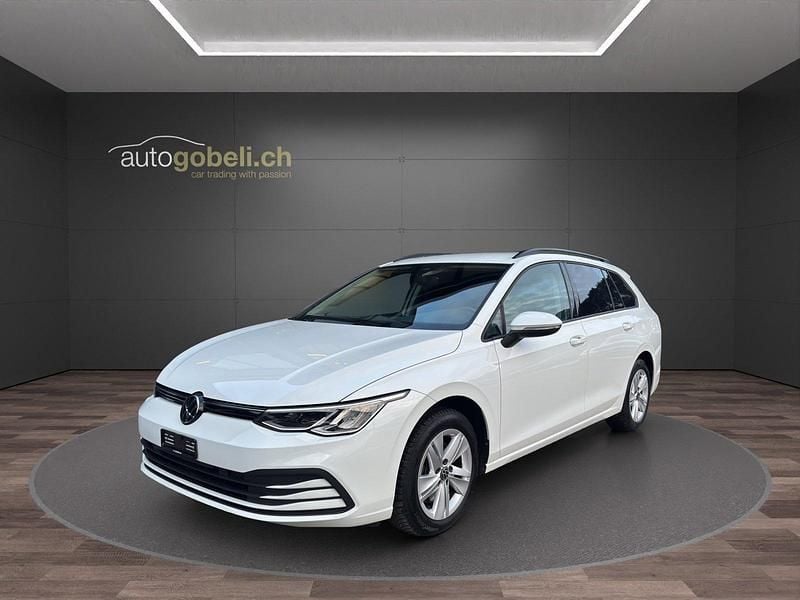 Gebraucht VW Golf VIII Life 150 PS (110 kW) 2022 Kombi