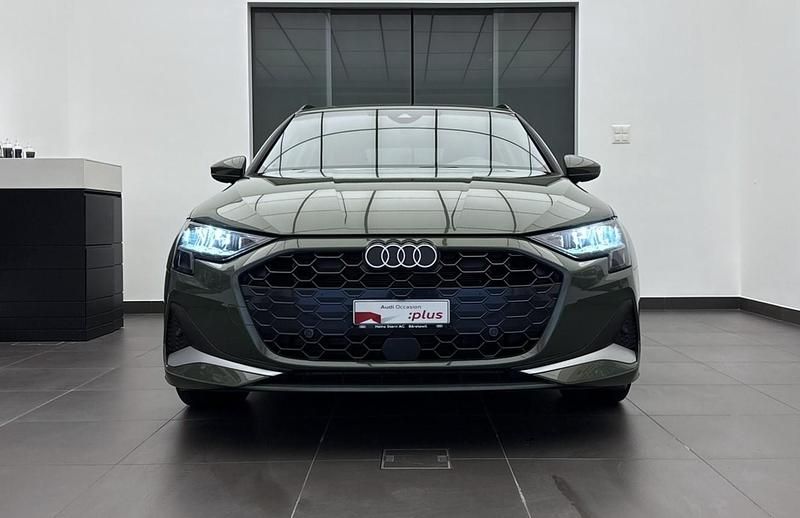 Gebraucht Audi A3 Sportback e-tron Advanced 150 PS (110 kW) 2024 Kleinwagen