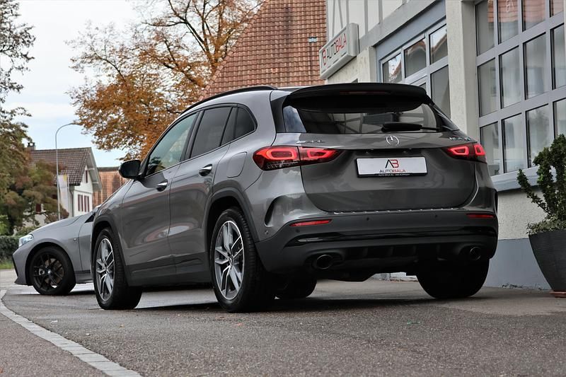Gebraucht Mercedes GLA35 AMG AMG 306 PS (225 kW) 2022 SUV