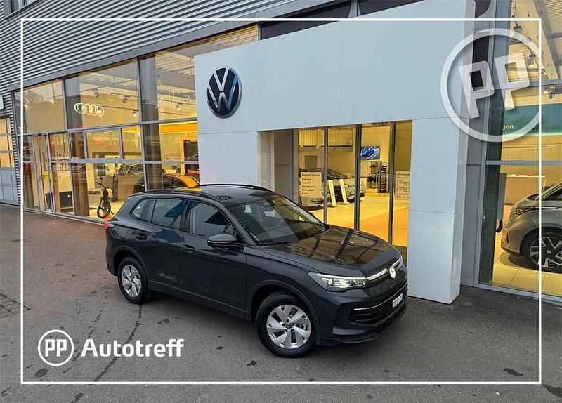 Grau Neu 2025 VW Tiguan Life SUV | CHF 41’600 - Bild 1/4