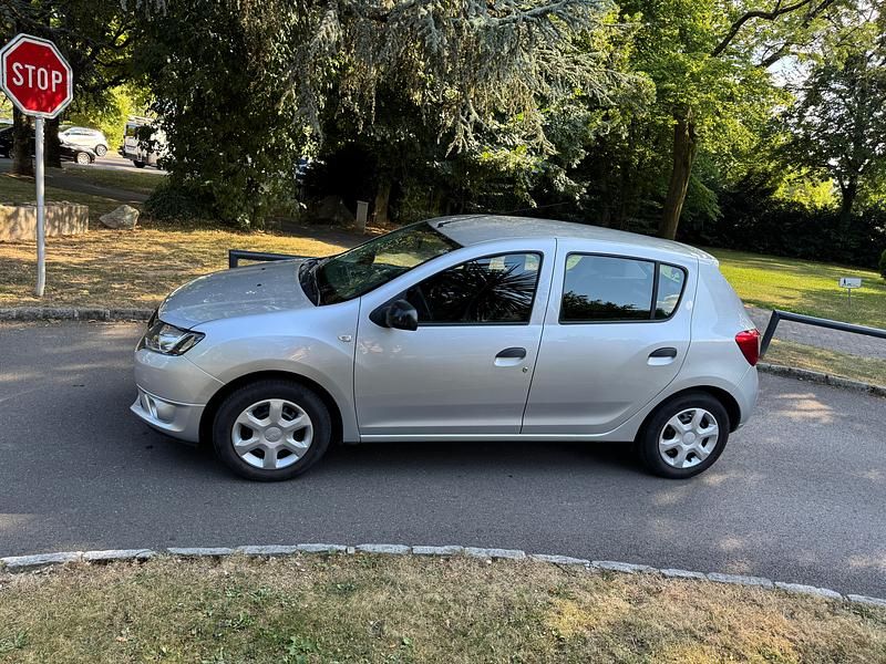 Gebraucht Dacia Sandero 90 PS (66 kW) 2014 Kleinwagen