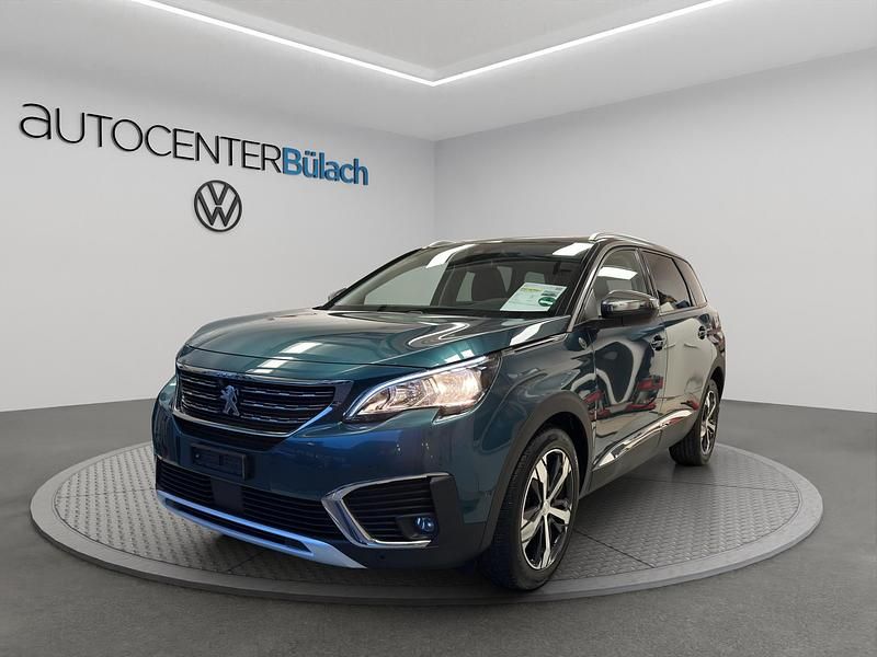 Blau Gebraucht 2020 Peugeot 5008 Allure SUV | CHF 26’900 - Bild 1/4