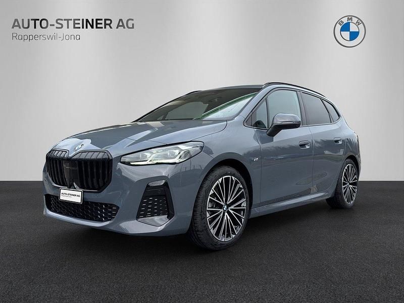 Gebraucht BMW 223 Active Tourer M Sport 204 PS (150 kW) 2024 Van / Kleinbus