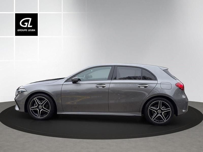 Gebraucht Mercedes A200 Night 163 PS (119 kW) 2026 Limousine