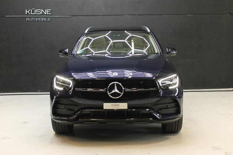 Gebraucht 2021 Mercedes GLC300e AMG line | CHF 52’900 (Teuer) - Bild 1/4