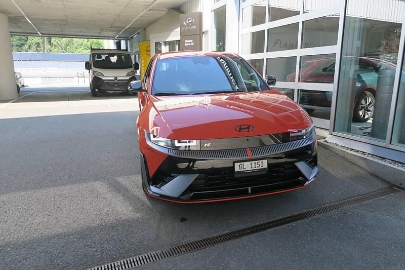 Orange Gebraucht 2024 Hyundai Ioniq 6 Limousine | CHF 53’890 - Bild 1/4
