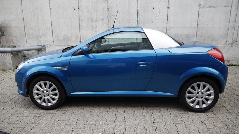 Gebraucht Opel Tigra Sport 125 PS (91 kW) 2006 Cabrio