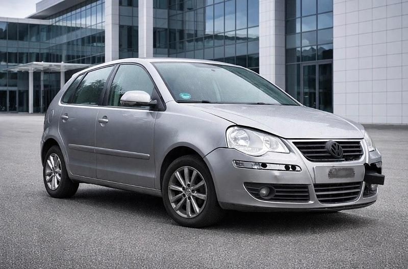 Gebraucht VW Polo Sportline 70 PS (51 kW) 2008 Kleinwagen