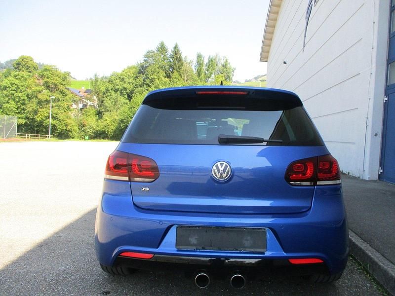 Gebraucht VW Golf R 270 PS (198 kW) 2010 Limousine