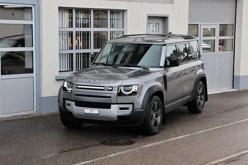 Gray Gebraucht 2025 Land Rover Defender S | CHF 53’850 - Bild 1/4