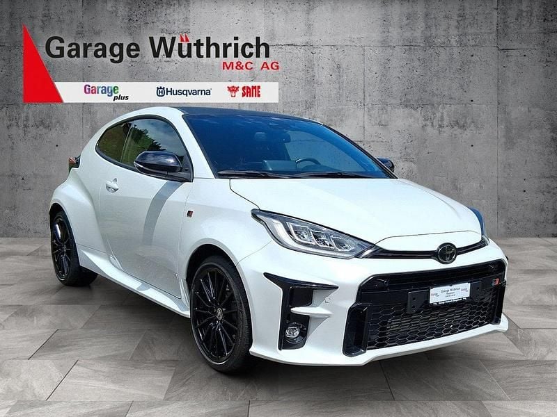 Gebraucht Toyota Yaris Sport 261 PS (191 kW) 2021 Weiss Limousine