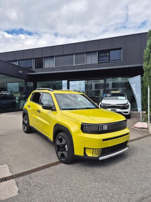 Neu 2025 Fiat Grande Panda La Prima Kleinwagen | CHF 28’690 (Etwas zu teuer) - Bild 1/4