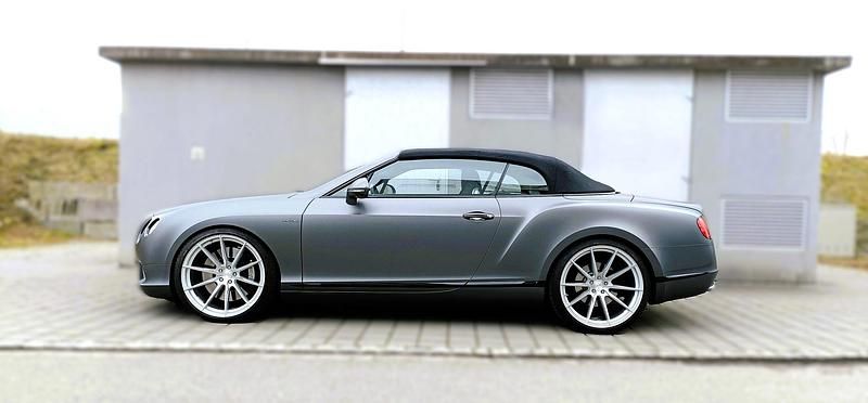 Gebraucht Bentley Continental 626 PS (460 kW) 2013 Limousine