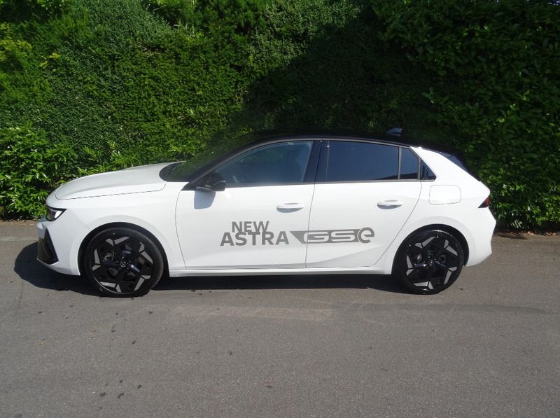Gebraucht Opel Astra GSe 224 PS (164 kW) 2023 Weiss Limousine