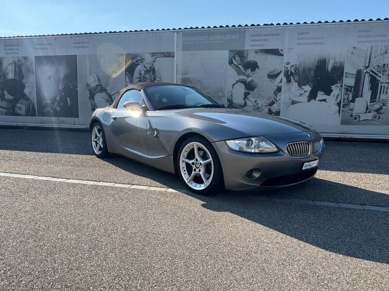 Gebraucht 2006 BMW Z4 Cabrio | CHF 15’555 (Fairer Preis) - Bild 1/4